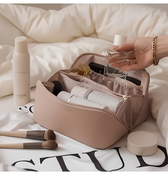 Lazy Cosmetics Pouch